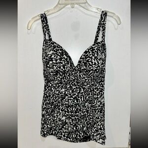 NWT Marks & Spencer plunge tankini top size 10